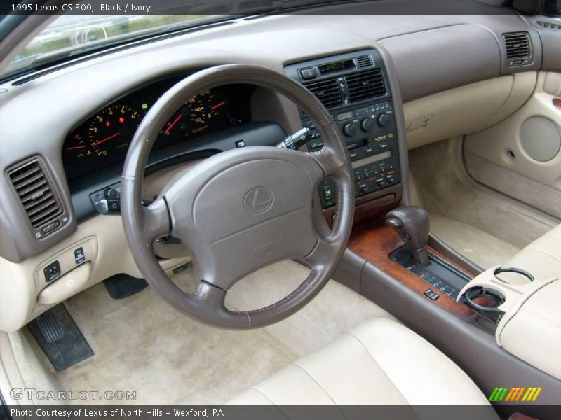 Black / Ivory 1995 Lexus GS 300