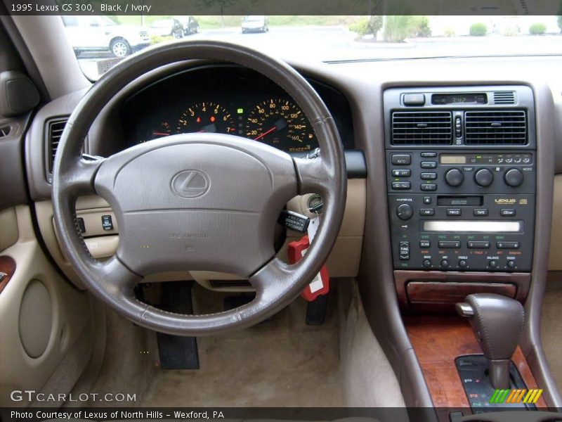 Black / Ivory 1995 Lexus GS 300