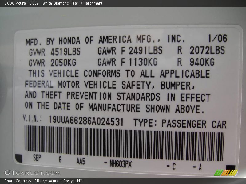 White Diamond Pearl / Parchment 2006 Acura TL 3.2