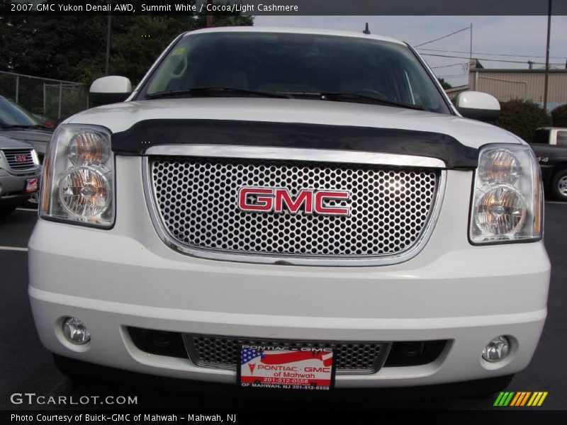 Summit White / Cocoa/Light Cashmere 2007 GMC Yukon Denali AWD