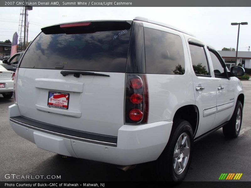 Summit White / Cocoa/Light Cashmere 2007 GMC Yukon Denali AWD