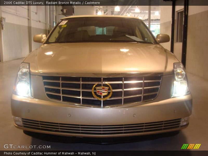 Radiant Bronze Metallic / Cashmere 2006 Cadillac DTS Luxury