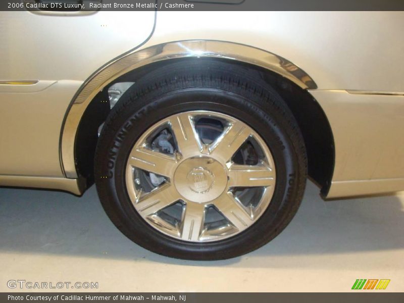 Radiant Bronze Metallic / Cashmere 2006 Cadillac DTS Luxury