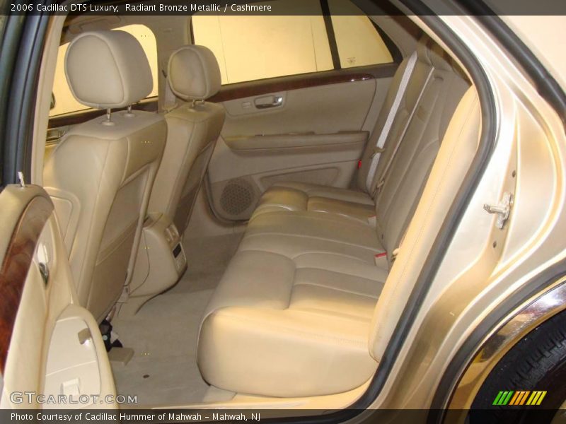 Radiant Bronze Metallic / Cashmere 2006 Cadillac DTS Luxury