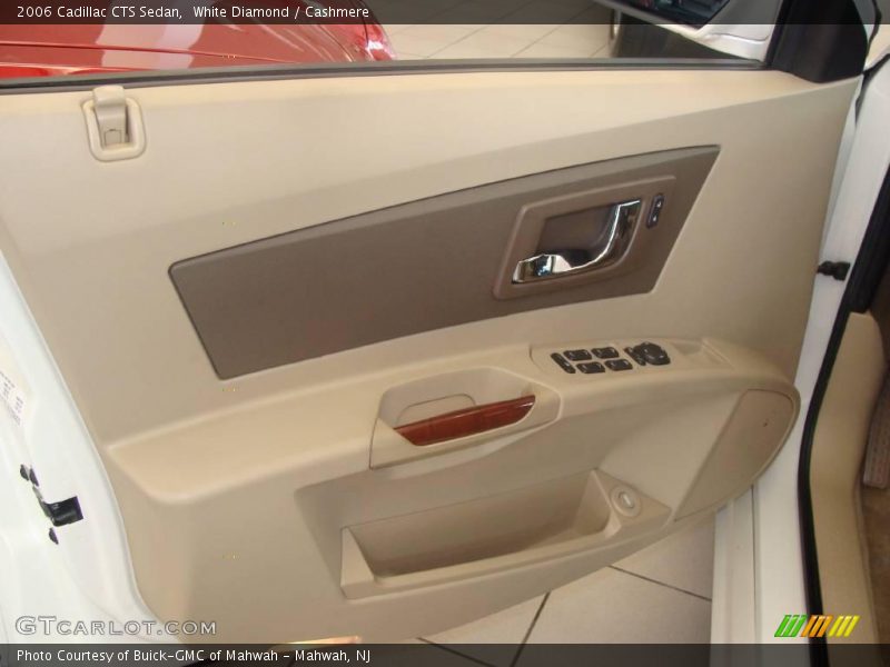 White Diamond / Cashmere 2006 Cadillac CTS Sedan