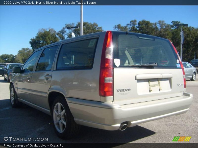 Mystic Silver Metallic / Light Taupe/Taupe 2000 Volvo V70 2.4