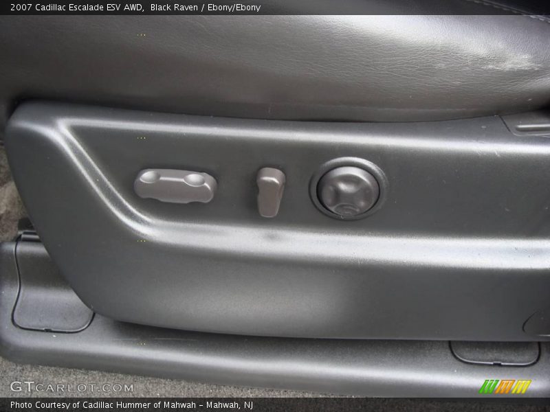 Black Raven / Ebony/Ebony 2007 Cadillac Escalade ESV AWD