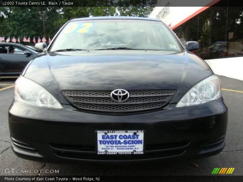 Black / Taupe 2002 Toyota Camry LE