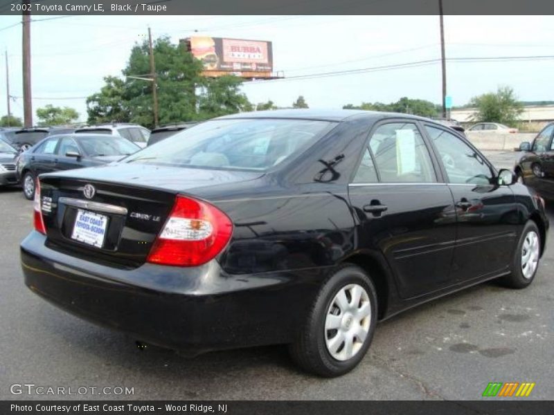 Black / Taupe 2002 Toyota Camry LE