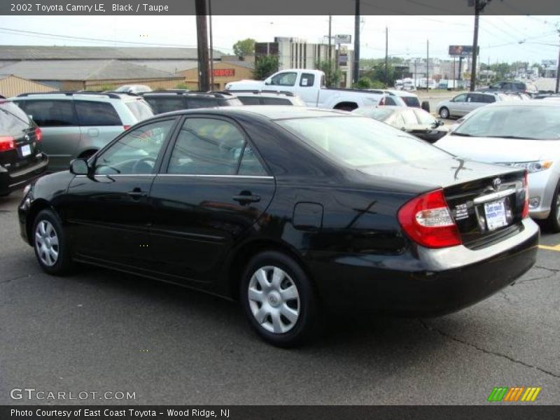 Black / Taupe 2002 Toyota Camry LE