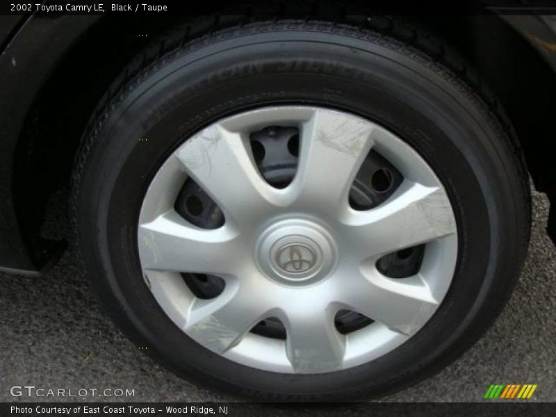 Black / Taupe 2002 Toyota Camry LE