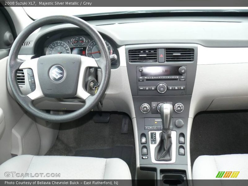 Majestic Silver Metallic / Grey 2008 Suzuki XL7