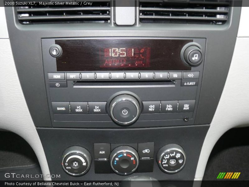 Majestic Silver Metallic / Grey 2008 Suzuki XL7