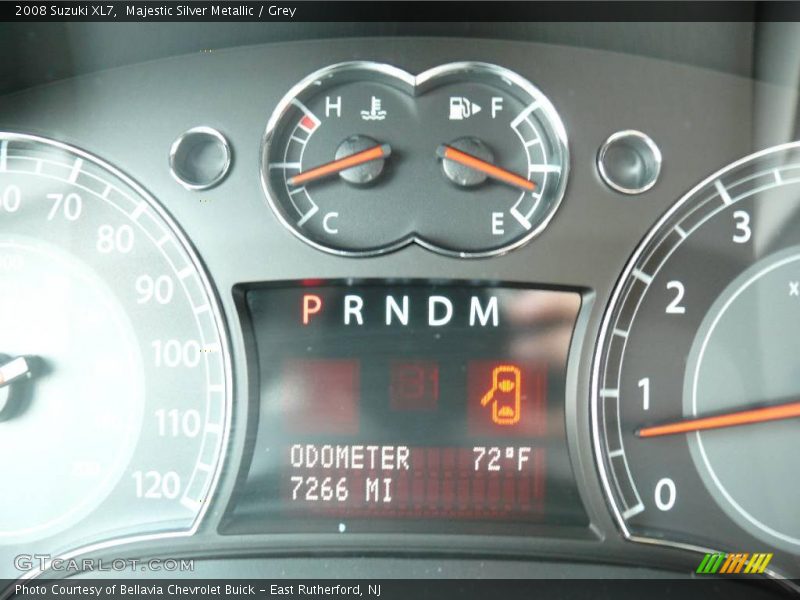 Majestic Silver Metallic / Grey 2008 Suzuki XL7
