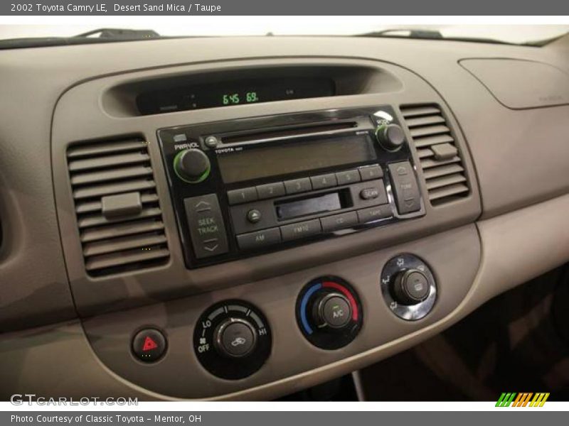 Desert Sand Mica / Taupe 2002 Toyota Camry LE