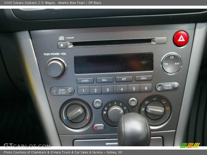Atlantic Blue Pearl / Off Black 2006 Subaru Outback 2.5i Wagon