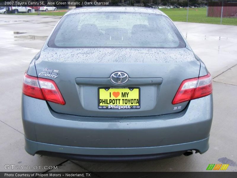Aloe Green Metallic / Dark Charcoal 2007 Toyota Camry SE