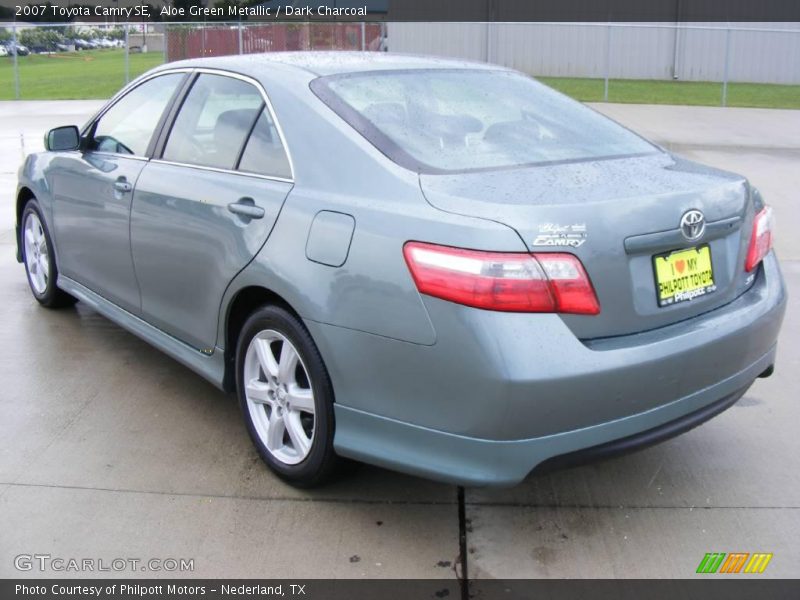 Aloe Green Metallic / Dark Charcoal 2007 Toyota Camry SE