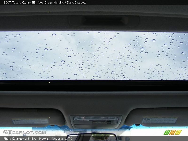 Aloe Green Metallic / Dark Charcoal 2007 Toyota Camry SE
