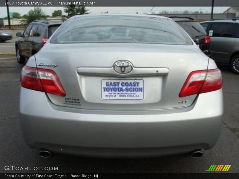 Titanium Metallic / Ash 2007 Toyota Camry XLE V6