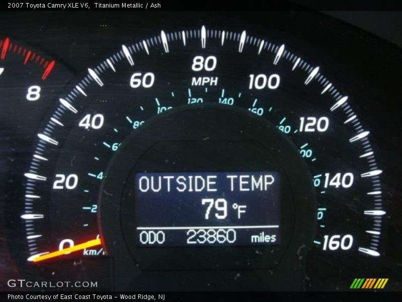 Titanium Metallic / Ash 2007 Toyota Camry XLE V6