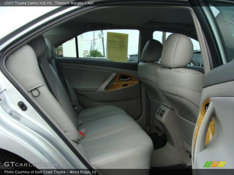 Titanium Metallic / Ash 2007 Toyota Camry XLE V6