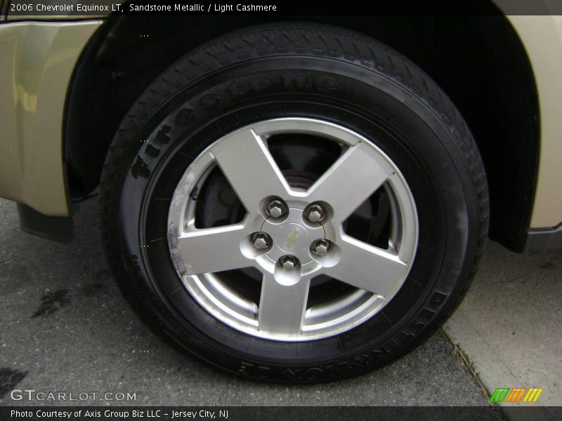Sandstone Metallic / Light Cashmere 2006 Chevrolet Equinox LT