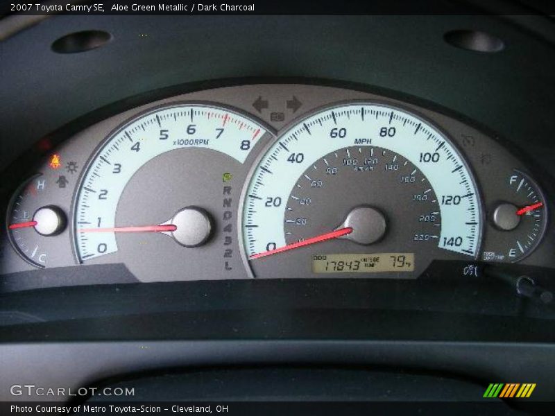 Aloe Green Metallic / Dark Charcoal 2007 Toyota Camry SE