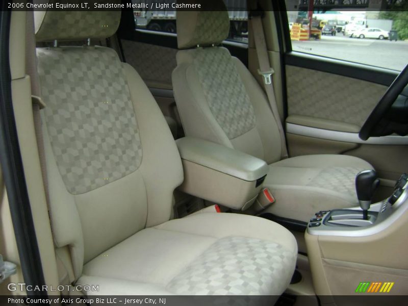 Sandstone Metallic / Light Cashmere 2006 Chevrolet Equinox LT