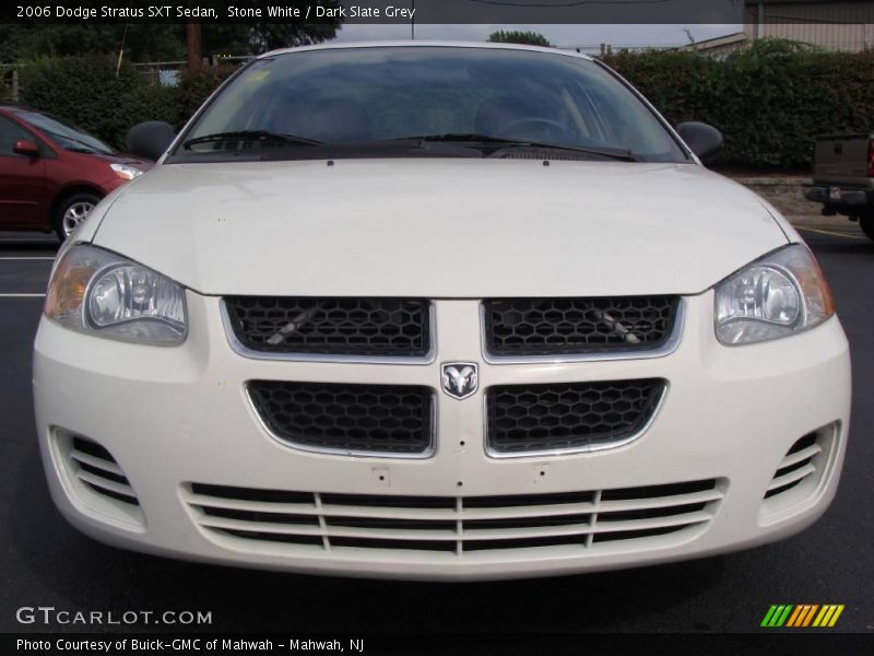 Stone White / Dark Slate Grey 2006 Dodge Stratus SXT Sedan