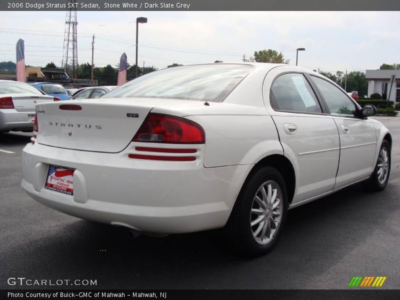 Stone White / Dark Slate Grey 2006 Dodge Stratus SXT Sedan