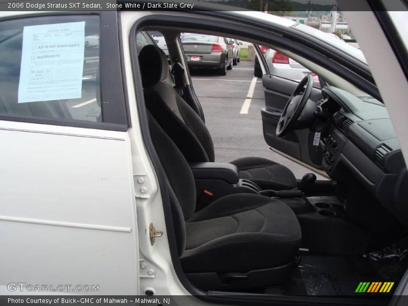 Stone White / Dark Slate Grey 2006 Dodge Stratus SXT Sedan