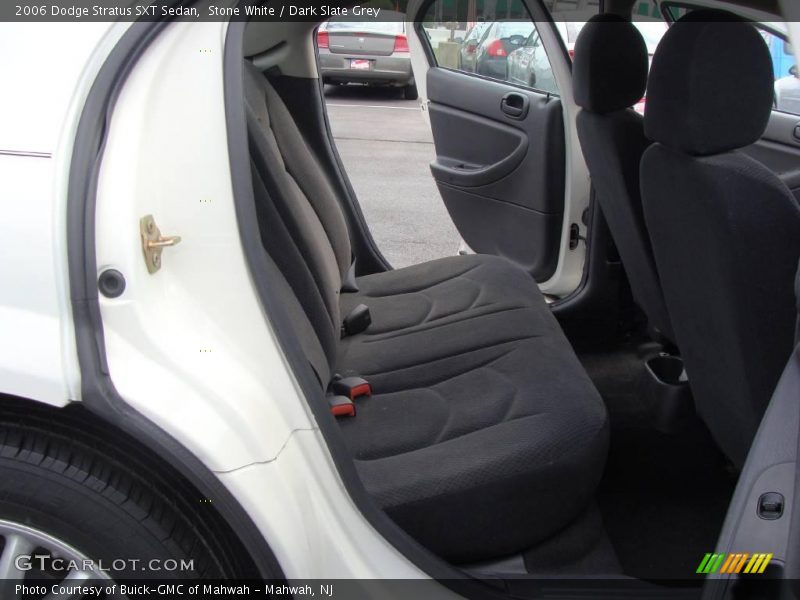 Stone White / Dark Slate Grey 2006 Dodge Stratus SXT Sedan