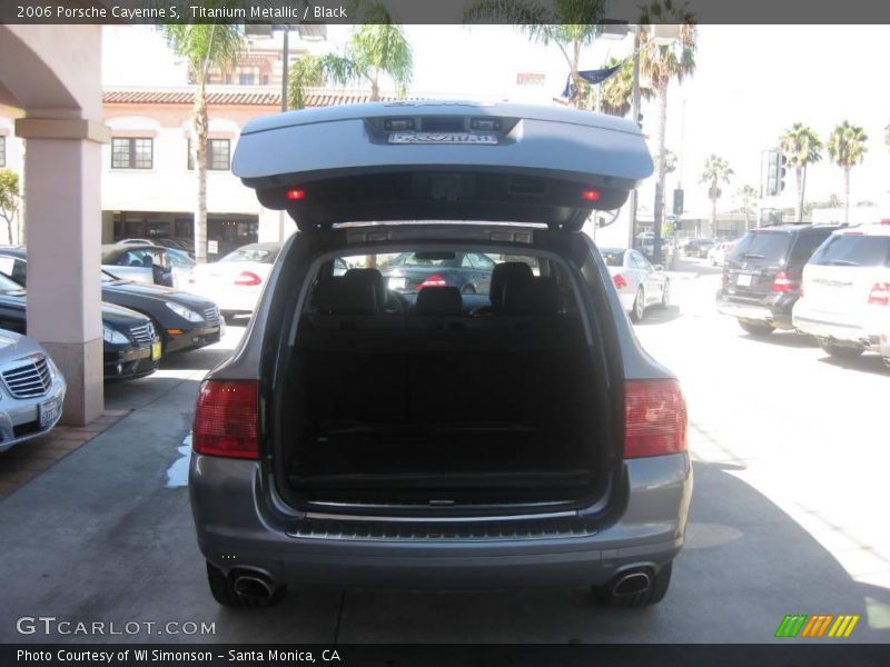 Titanium Metallic / Black 2006 Porsche Cayenne S
