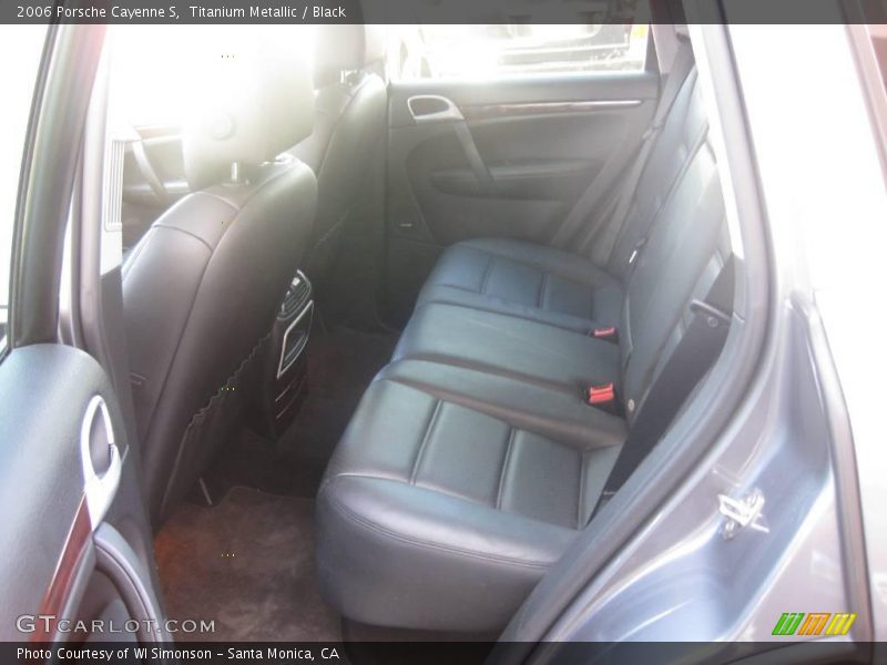 Titanium Metallic / Black 2006 Porsche Cayenne S