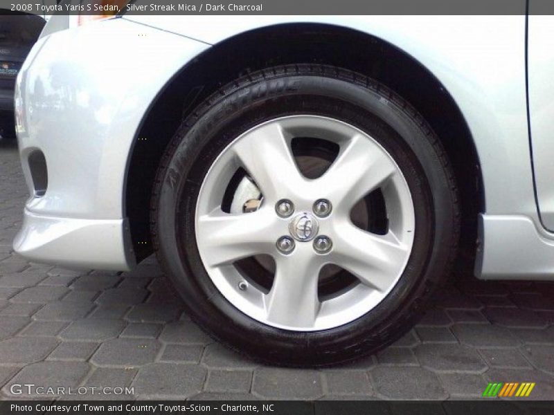 Silver Streak Mica / Dark Charcoal 2008 Toyota Yaris S Sedan