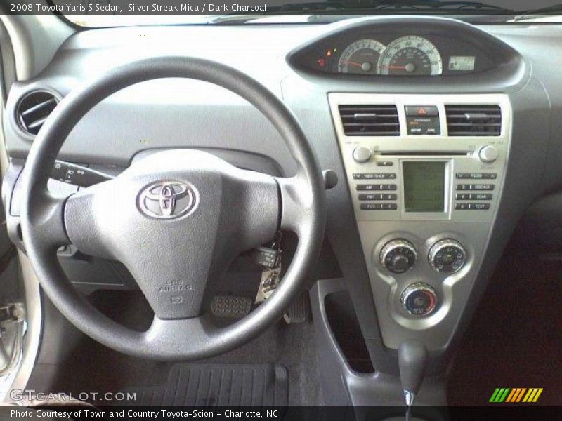Silver Streak Mica / Dark Charcoal 2008 Toyota Yaris S Sedan