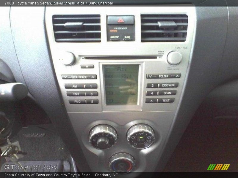 Silver Streak Mica / Dark Charcoal 2008 Toyota Yaris S Sedan