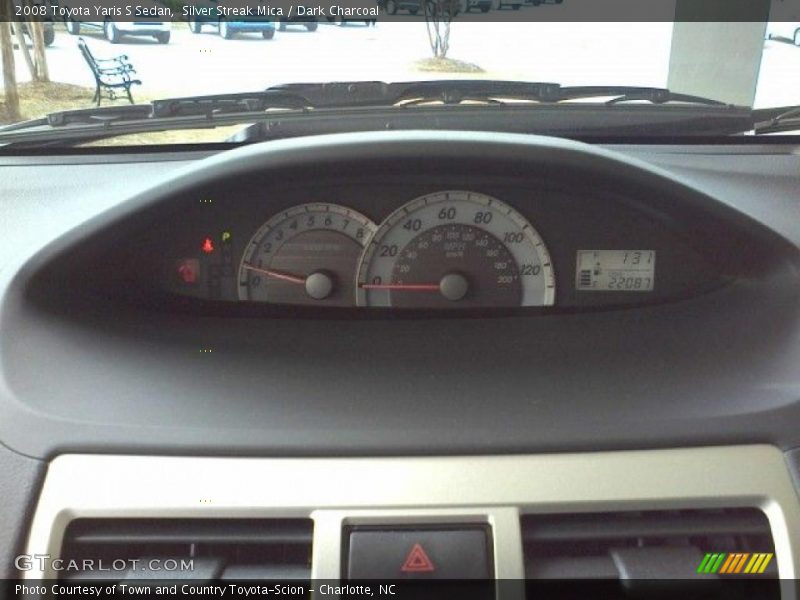 Silver Streak Mica / Dark Charcoal 2008 Toyota Yaris S Sedan