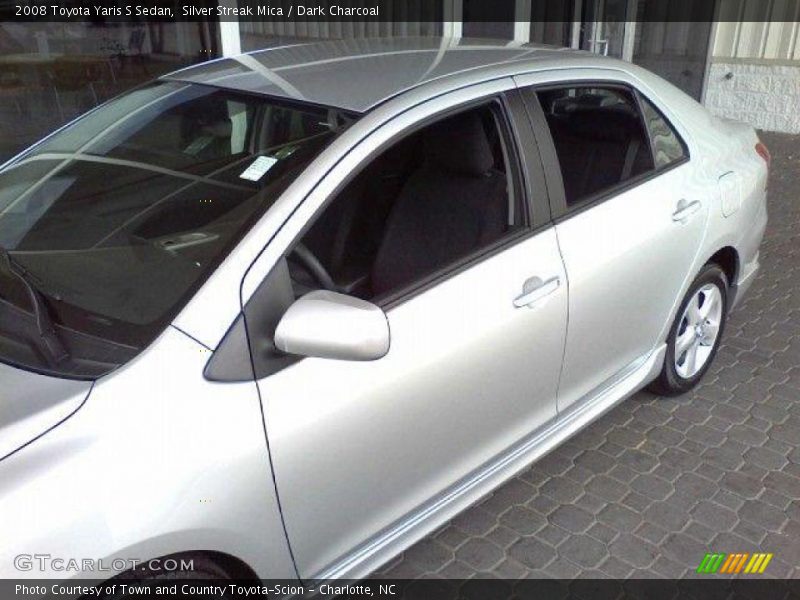 Silver Streak Mica / Dark Charcoal 2008 Toyota Yaris S Sedan
