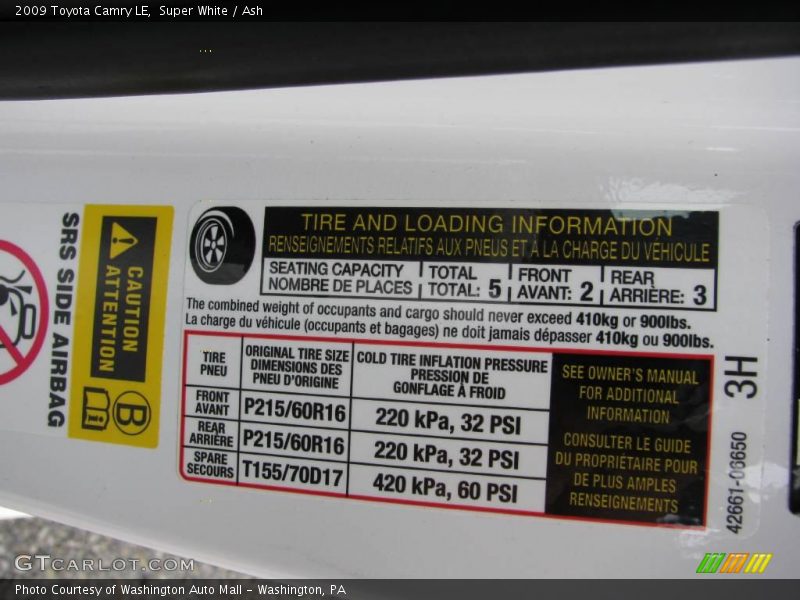 Super White / Ash 2009 Toyota Camry LE