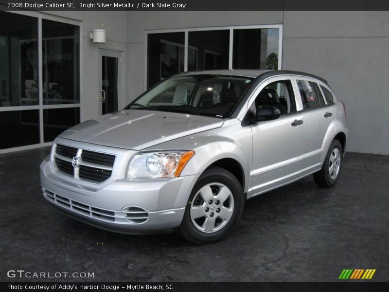 Bright Silver Metallic / Dark Slate Gray 2008 Dodge Caliber SE