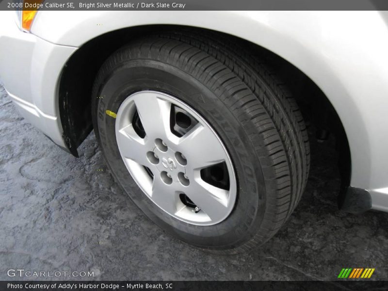 Bright Silver Metallic / Dark Slate Gray 2008 Dodge Caliber SE