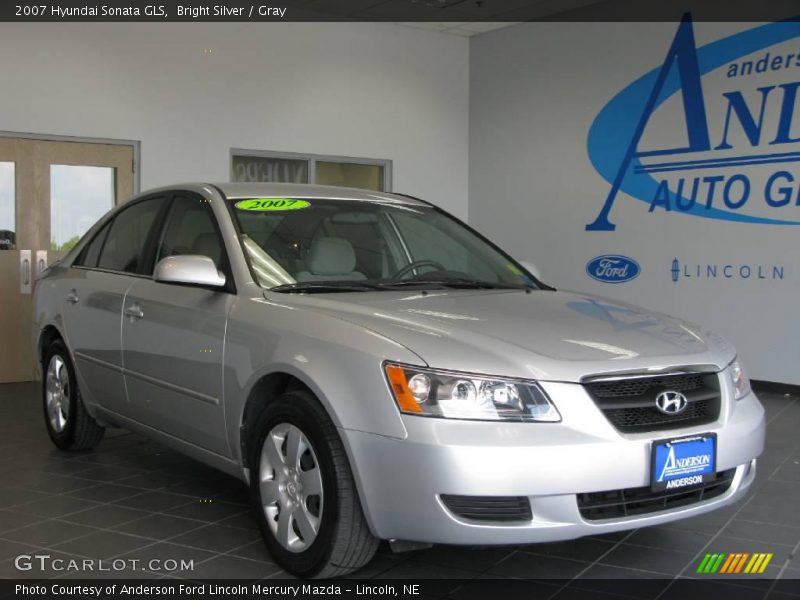 Bright Silver / Gray 2007 Hyundai Sonata GLS