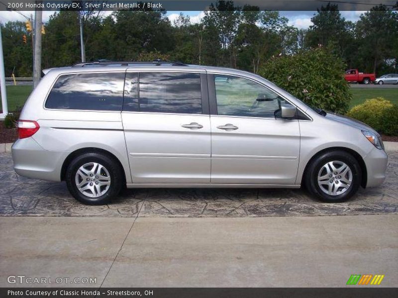 Silver Pearl Metallic / Black 2006 Honda Odyssey EX