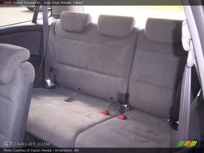 Silver Pearl Metallic / Black 2006 Honda Odyssey EX
