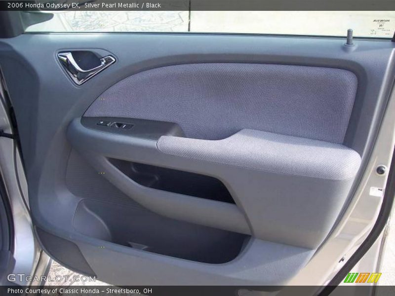 Silver Pearl Metallic / Black 2006 Honda Odyssey EX