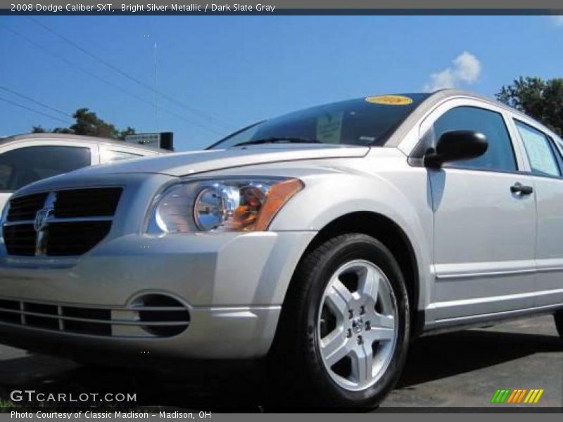 Bright Silver Metallic / Dark Slate Gray 2008 Dodge Caliber SXT