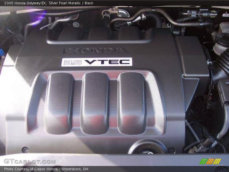 Silver Pearl Metallic / Black 2006 Honda Odyssey EX
