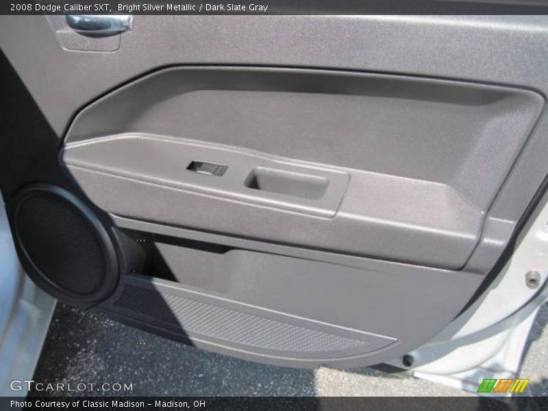 Bright Silver Metallic / Dark Slate Gray 2008 Dodge Caliber SXT
